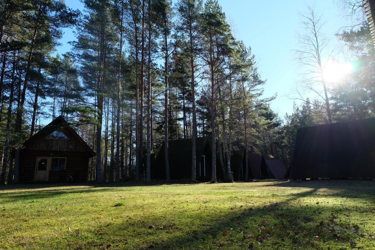 Tahkuna Puhkekeskus Hiiumaa Exterior photo