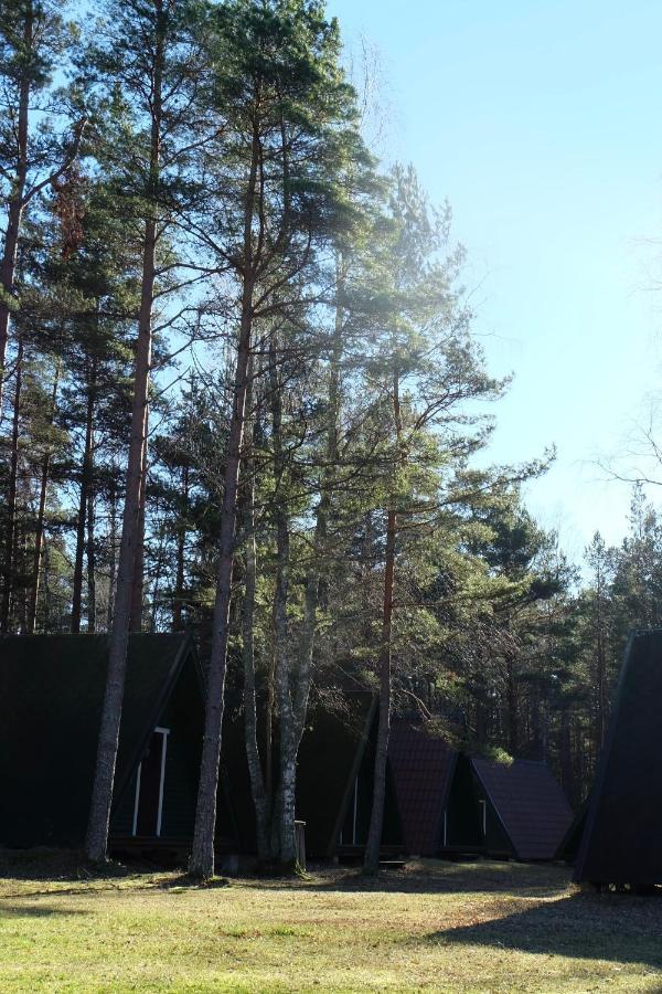 Tahkuna Puhkekeskus Hiiumaa Exterior photo