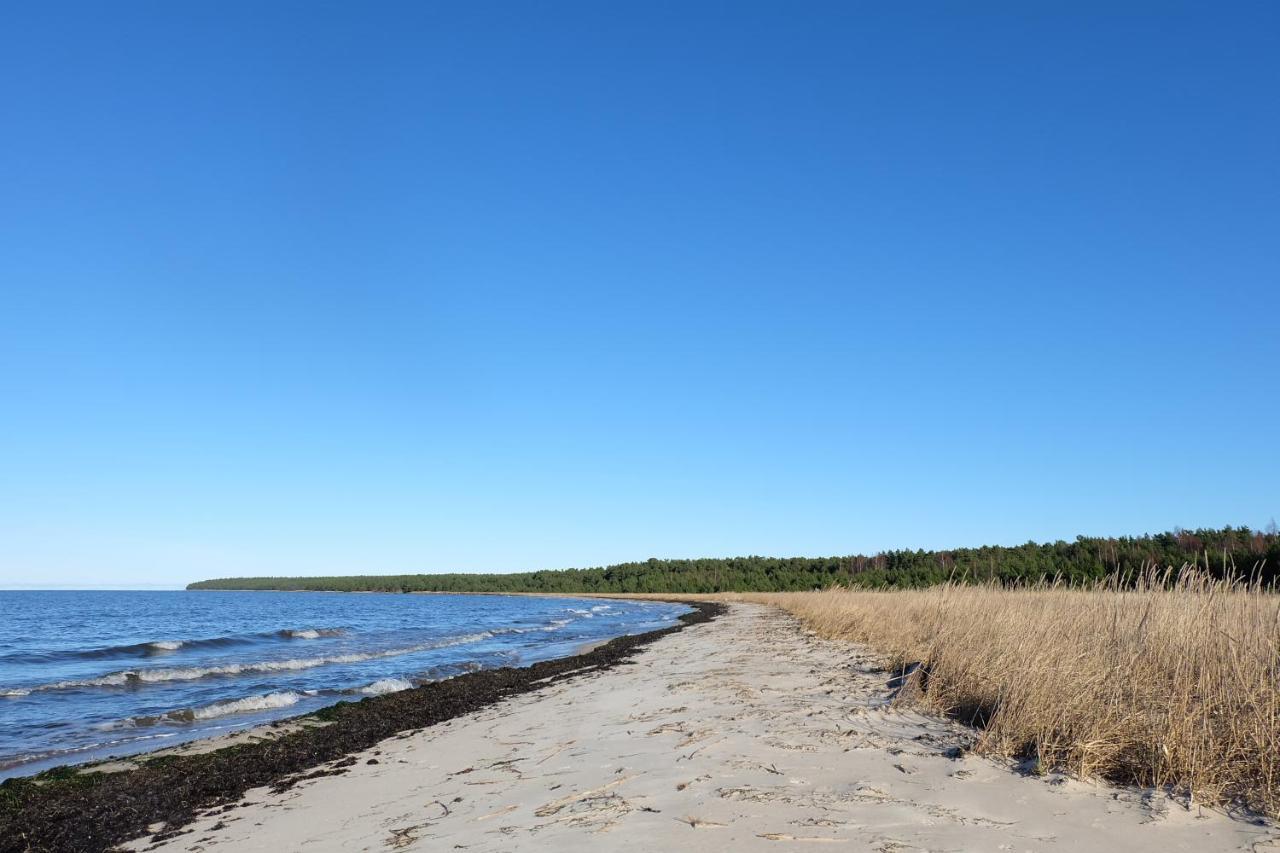 Tahkuna Puhkekeskus Hiiumaa Exterior photo